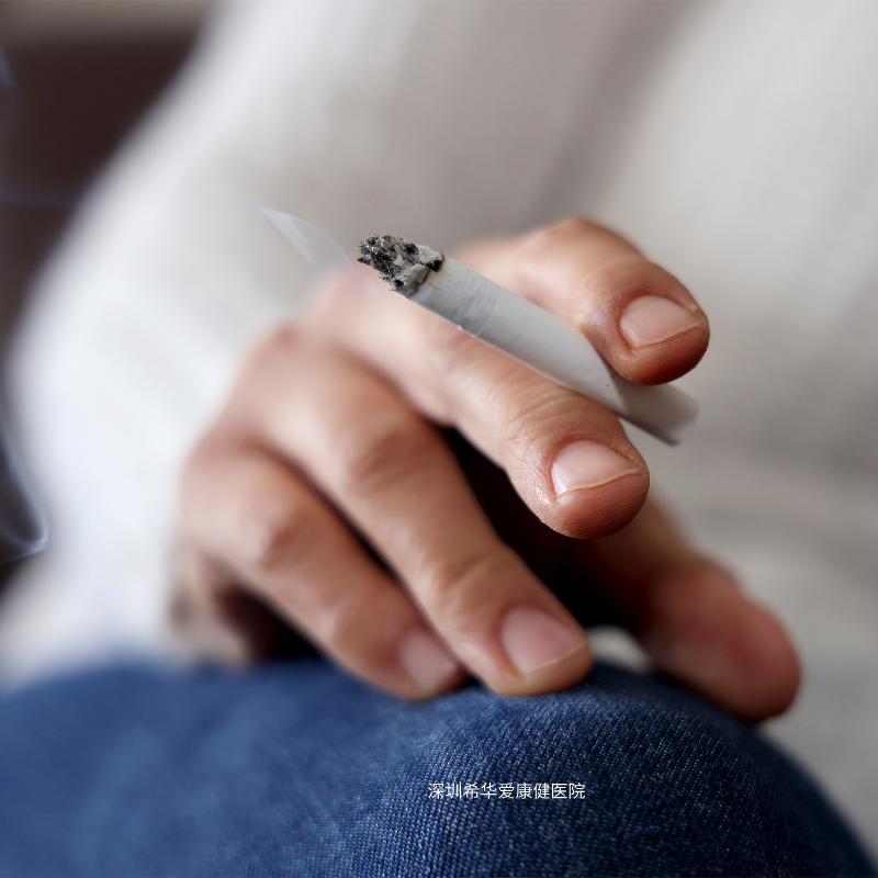 希瑪眼科中心_老年黃斑病變成因